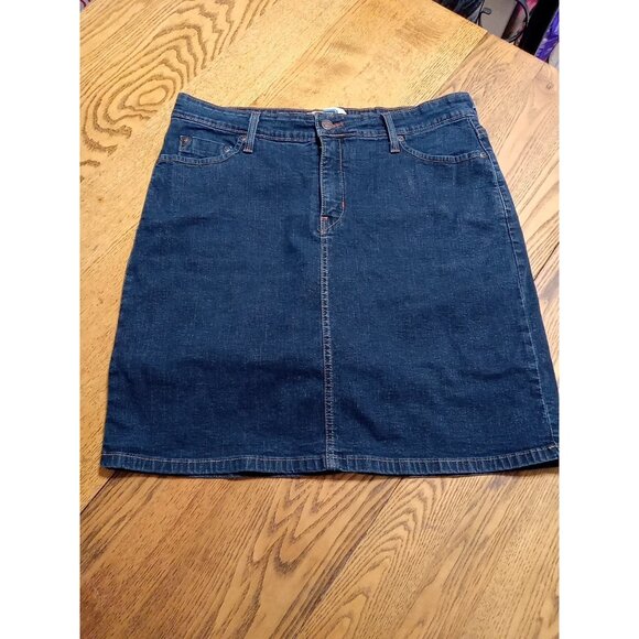 LEVI STRAUSS Jeans Skirt Womens 16 BLUE Dark Denim Preowned Summer Casual Work - Picture 1 of 7